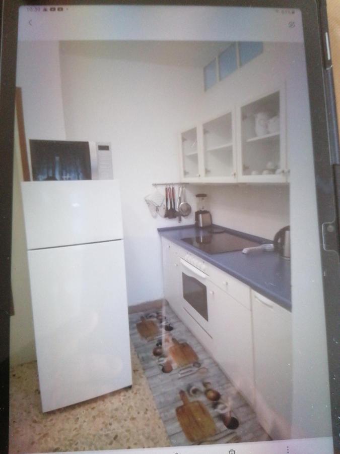 Casa Silvio Apartment Torri Del Benaco Bagian luar foto