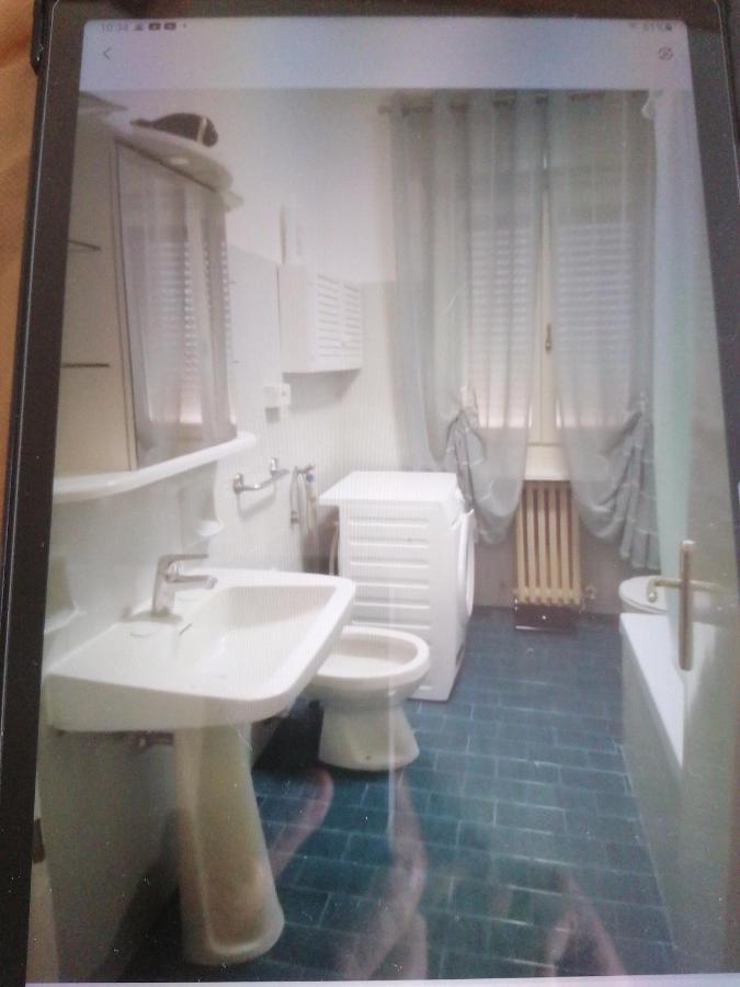 Casa Silvio Apartment Torri Del Benaco Bagian luar foto